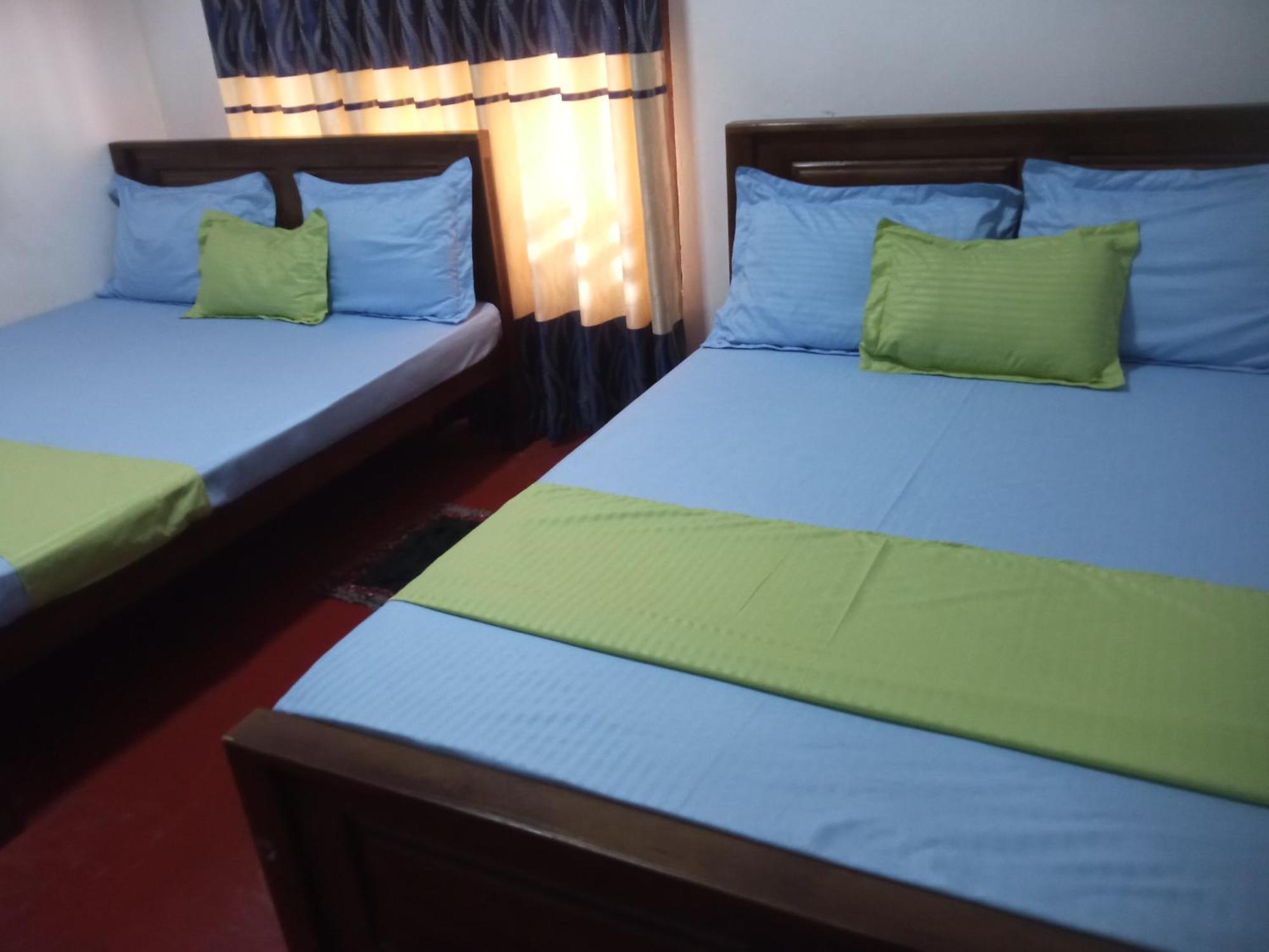 Impress Holiday Home Anuradhápura Pokoj fotografie